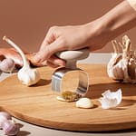 8 Best Garlic Press (Chef Says)